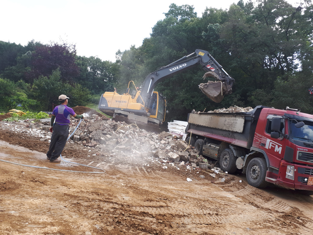 2000769928_ReV6ADJ0_d800c87f603fd2807978b7c1090441e6f6f0beb1.jpg 이미지크게보기