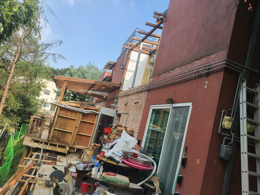 2000769928_vVeXKEqc_0bea3291c17871a9a187079e5d7cf7411f49e66e.jpg 이미지크게보기